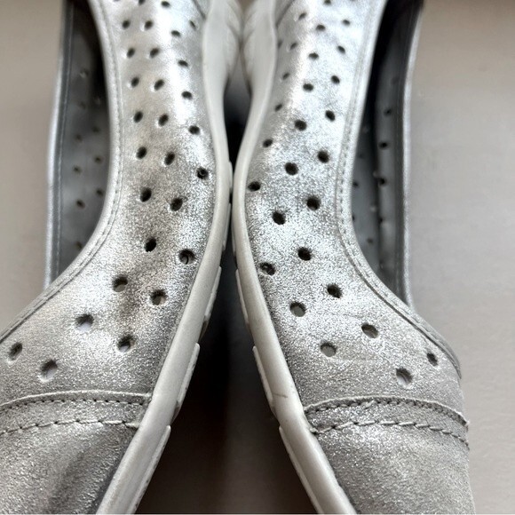 Cellini Spirit Metallic‎ Silver Italian Leather Ballet Flat Women EU 41 US 10 - Picture 14 of 14